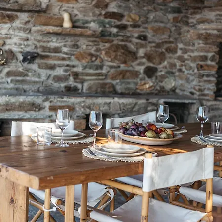 Amoni Andros Feriehus *