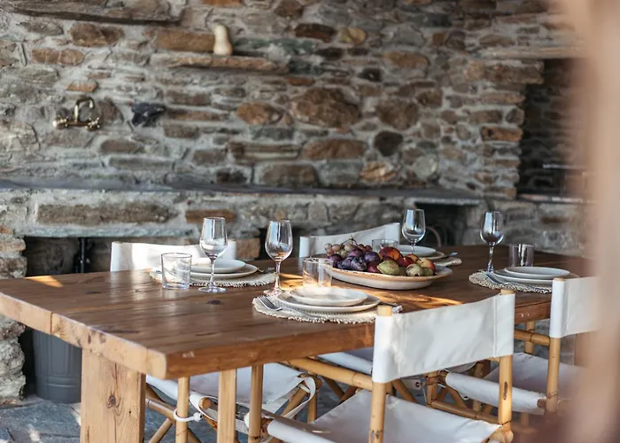 Amoni Andros Nyaraló *